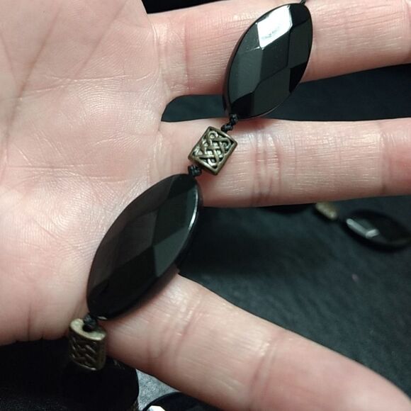 Jewelry - Faceted black stone necklace